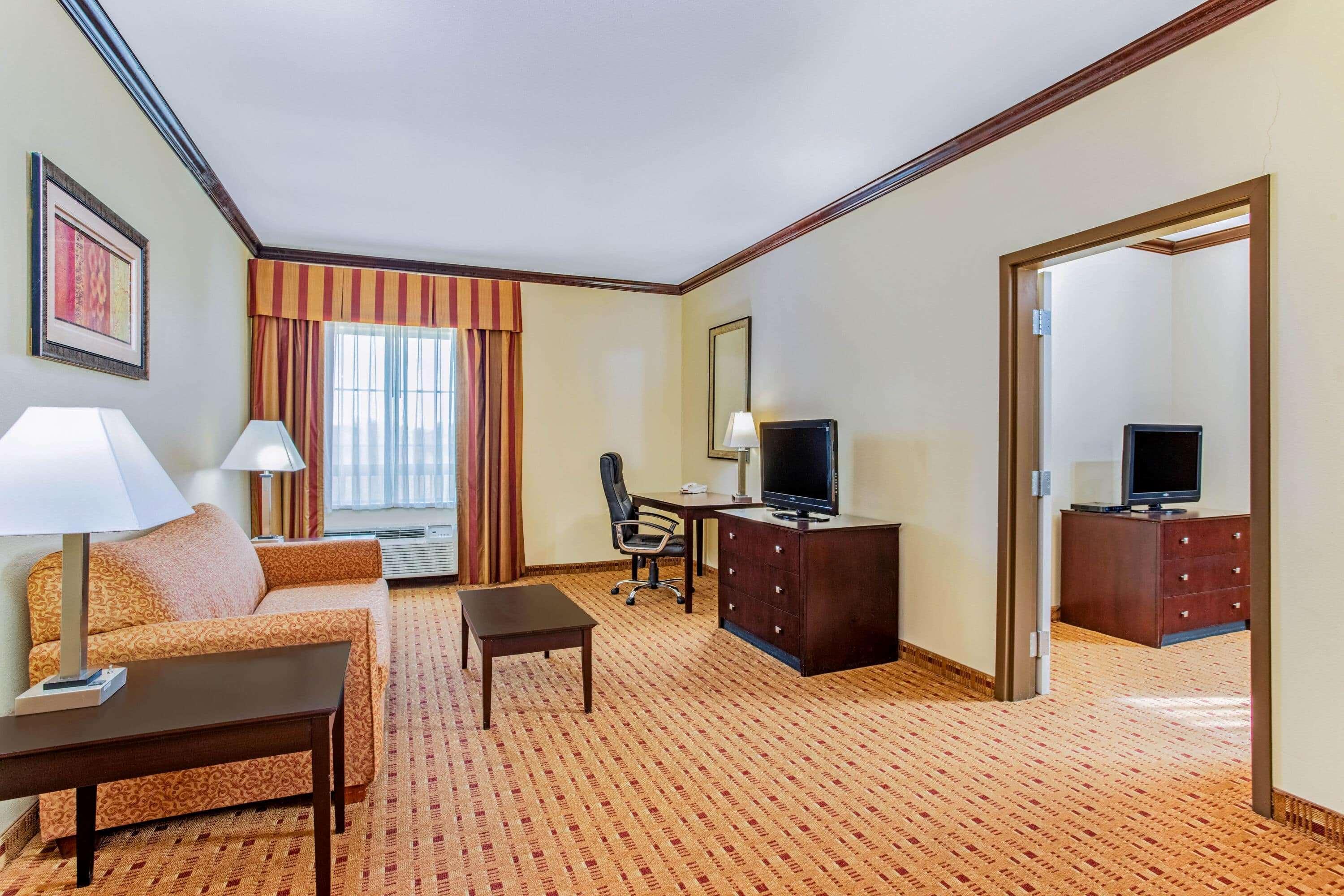 La Quinta By Wyndham Ennis Hotel Bagian luar foto